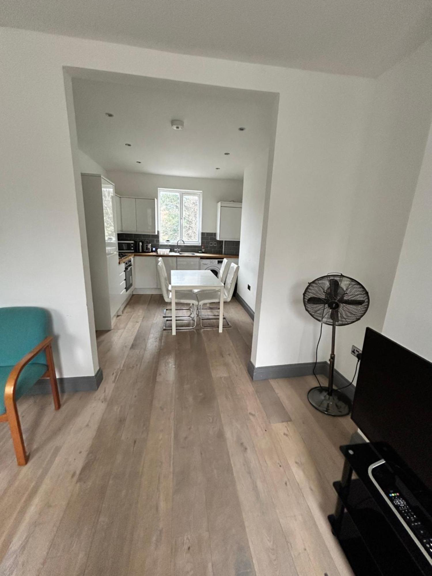 Nky Classic Brixton Apartment Three London Exterior foto